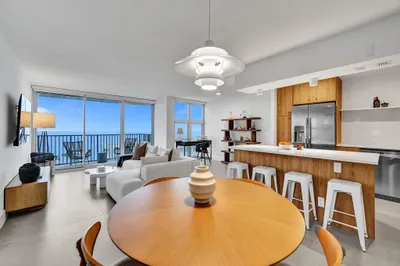 531 N Ocean Boulevard #911 1