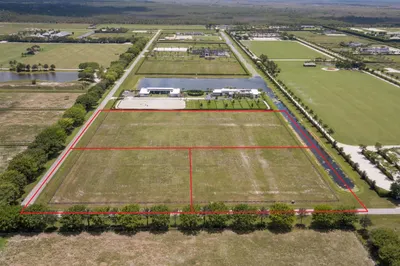 10+ Acres