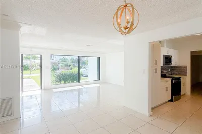 1650 NW 26th Ter 0 1