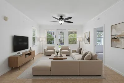 225 Murcia Drive #101 1