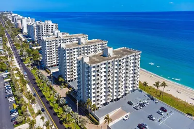 3215 S Ocean Boulevard #303 1