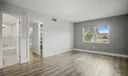 370 E Laurel Dr #3 E Photo