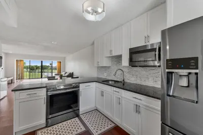 4489 Luxemburg Court 306
