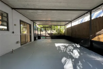 2105 Monroe Ter 1