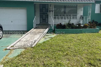 9305 NW 14th Ave 1