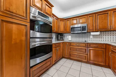 3729 NW 35th Street 1