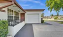 2613 E Sutton Dr Photo