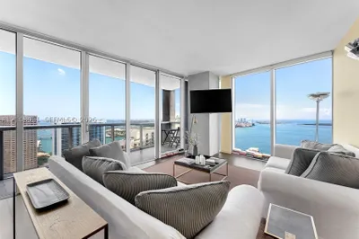 495 Brickell Ave #4502 1