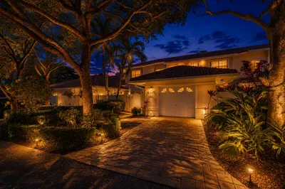 4115 Carriage Drive #P2 1