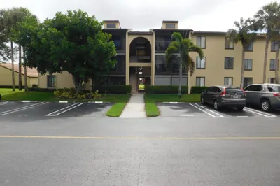 627 Sea Pine Way #A2 1