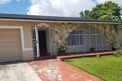 10850 SW 166th Ter 1