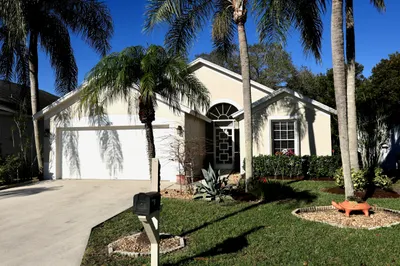 2220 Soundings Court 1