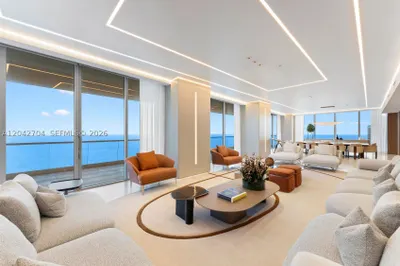 18501 Collins Ave #4003-04 1