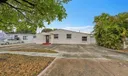 210 E 59th St Photo