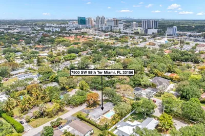 7900 SW 98th Ter 1