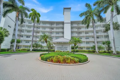 140 NE 28th Avenue #502 1