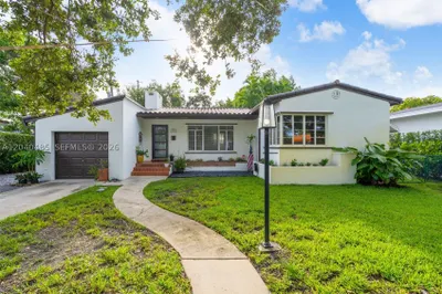 21 SW 59th Ave 1