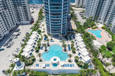 3101 S Ocean Drive #2707 1