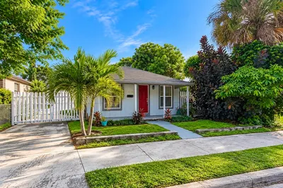 1028 18th Street 0 1