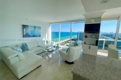 4775 Collins Ave #2305 1