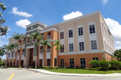 5850 Coral Ridge Dr #309 1