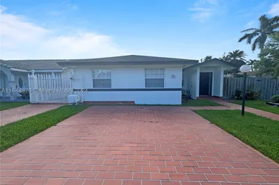 1200 SW 143rd Ave 1