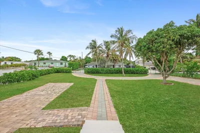 1803 Service Road 1