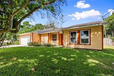 5403 Palm Drive 1