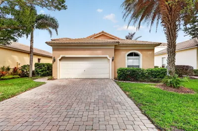 5614 Sunberry Circle 1