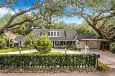 3920 SW 56th Court 1