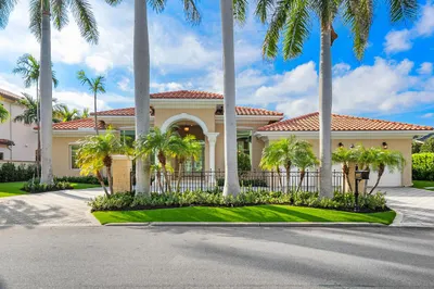 533 E Alexander Palm Road 1