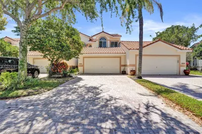 644 W Palm Aire Dr #644 1