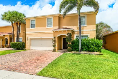 002-5827GypsumPlace-WestPalmBeach-FL-334