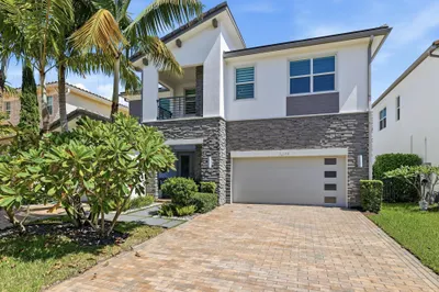 5244 Beland Drive 1