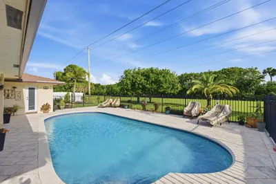 4780 Brandywine Drive 1