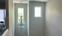 2-story foyer