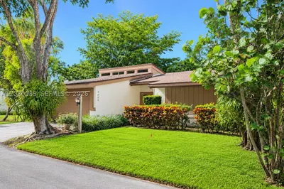 9000 SW 78th Ct 1