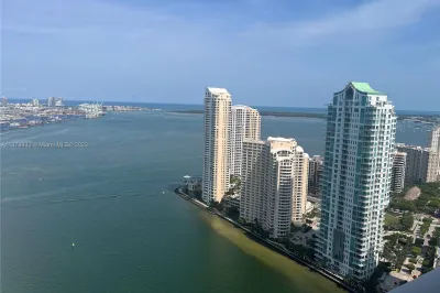 300 S Biscayne Blvd #PH-3906 1
