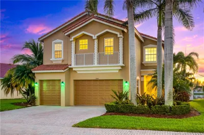 2984 SW Porpoise Circle 1