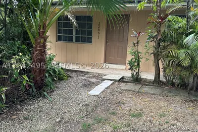 22851 SW 157th Ave #1 1