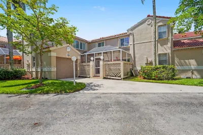 10994 Neptune Dr 1