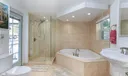 104 Clifton Rd Photo