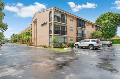 2700 Coral Springs Dr #112 1