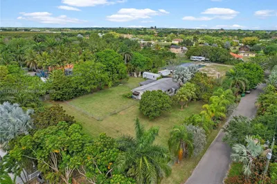 23050 SW 179th Pl 1