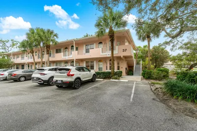 18081 SE Country Club Drive #37-365 1