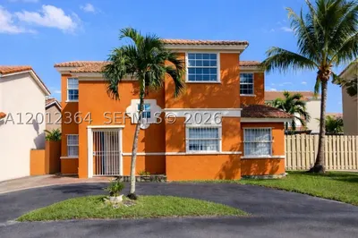1045 NW 126th Pl 1