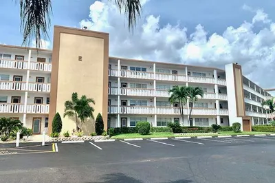 3086 Cornwall E 1