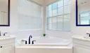 2420 SW Carriage Place Photo