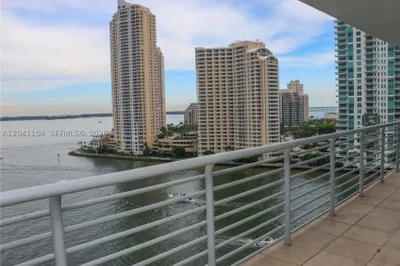 325 S Biscayne Blvd #1523 1