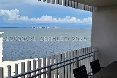 3 Grove Isle Dr #C1003 1
